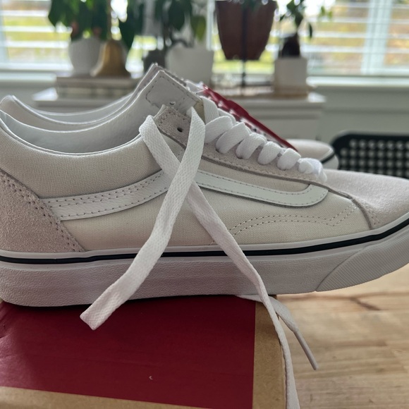 Brand New Vans old Skool sneakers in theory cloud color - Picture 4 of 7